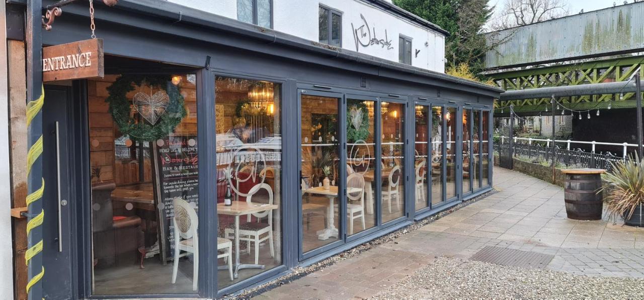 The Waterside Bar, Rooms & Restaurant Swinton (Greater Manchester) Exterior foto