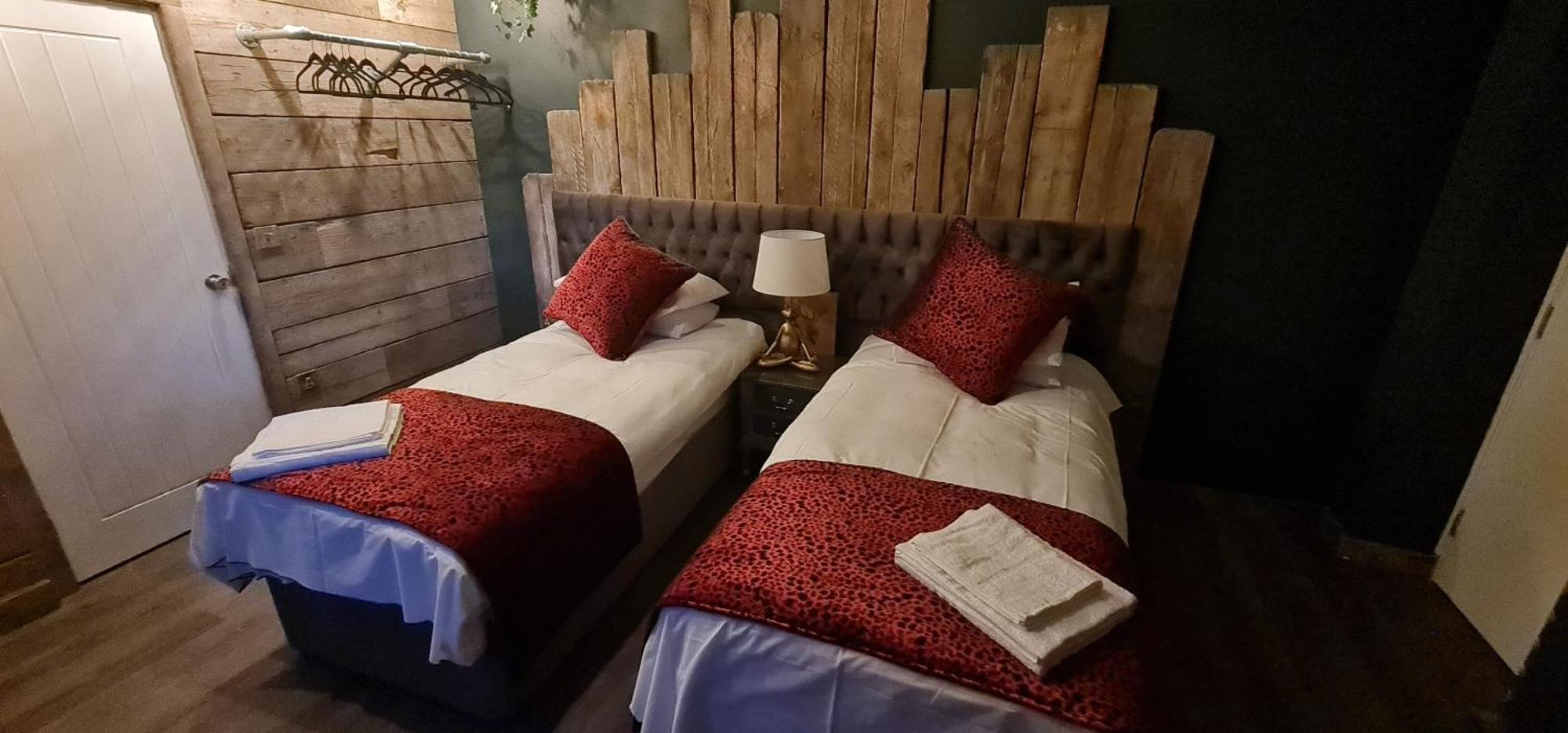 The Waterside Bar, Rooms & Restaurant Swinton (Greater Manchester) Quarto foto